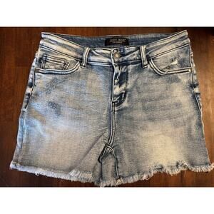 Judy Blue distressed denim shorts women's size medium
